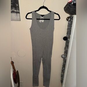 Forever 21 Heather Gray Sleeveless Jumpsuit